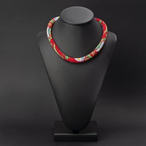 Beaded crochet necklace "Calla Lilies On Red"