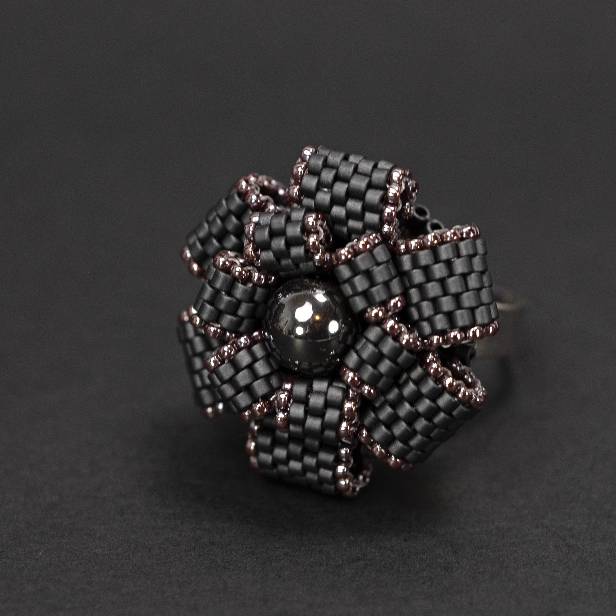 Ring "Flower in the Night"