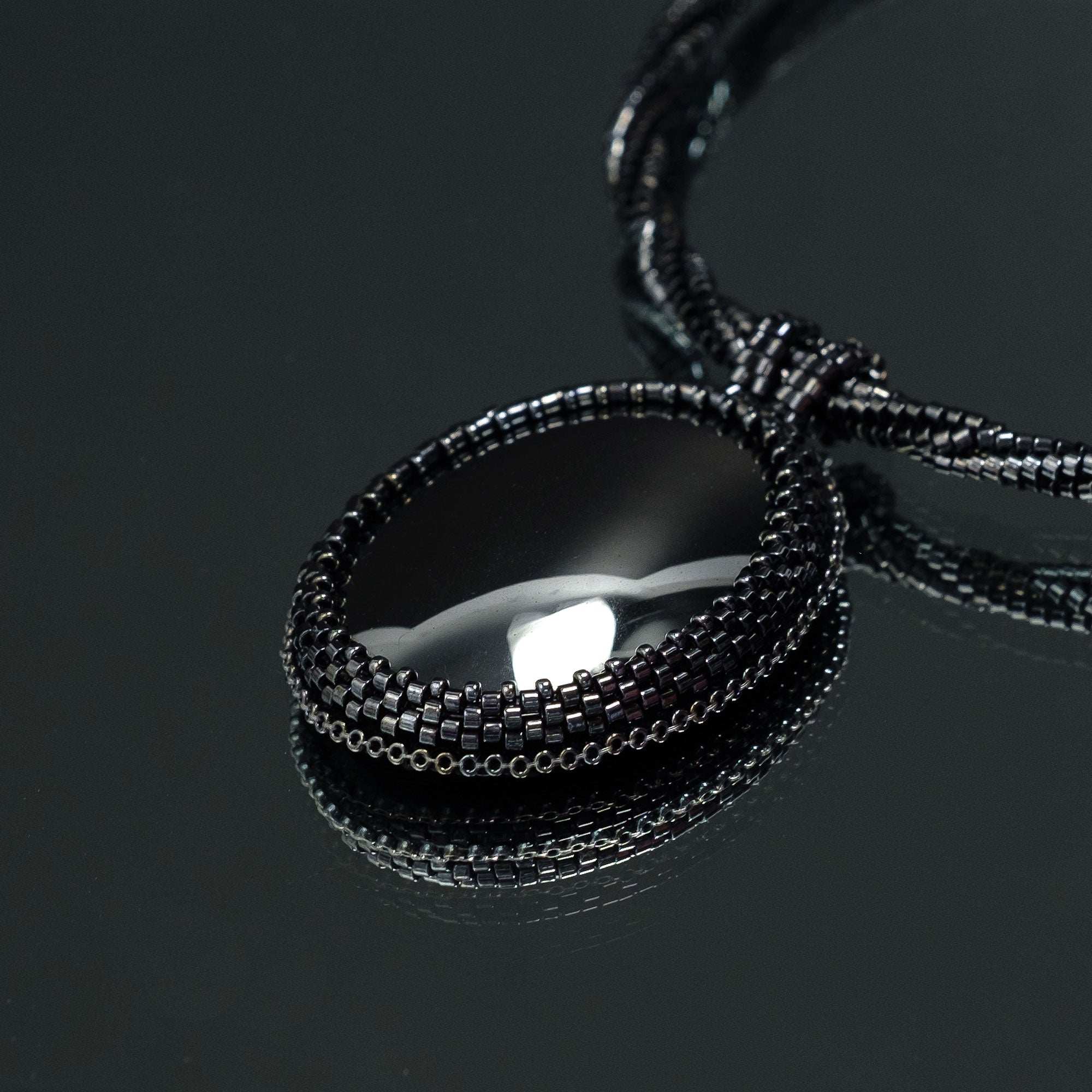 Pendant "Reflections"