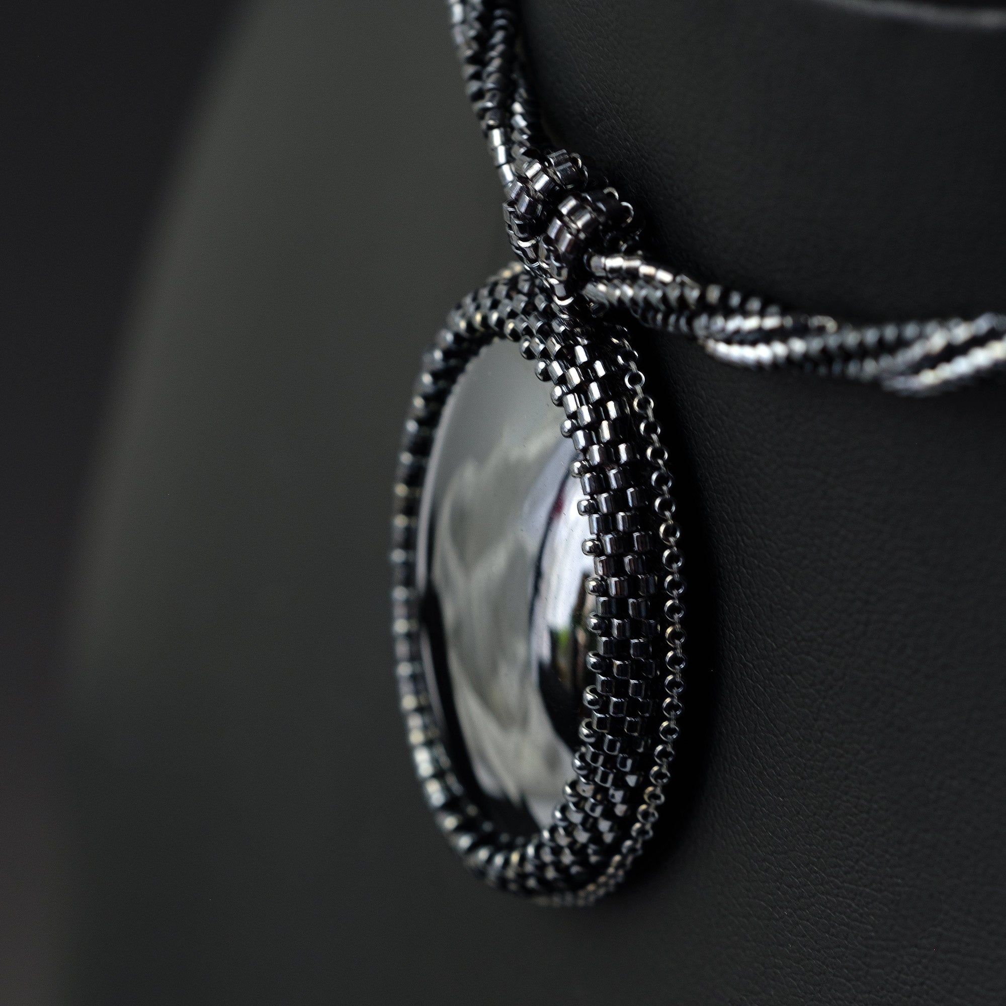 Pendant "Reflections"