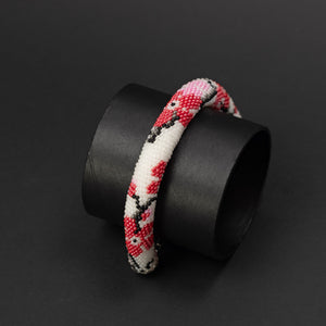 Beaded crochet bracelet "Sakura"