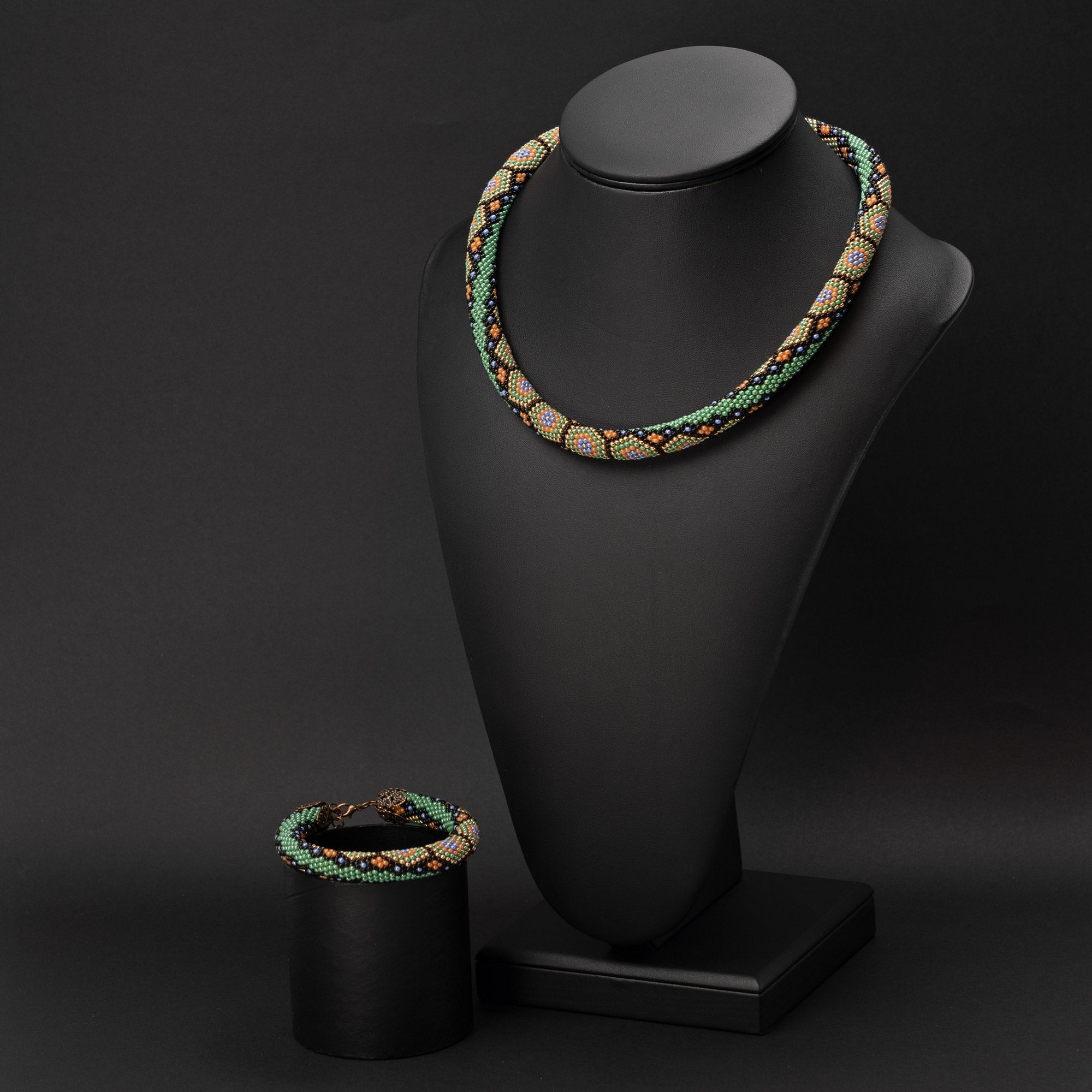 Beaded crochet bracelet "Turtle"