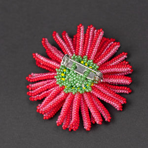 Brooch "English Daisy"