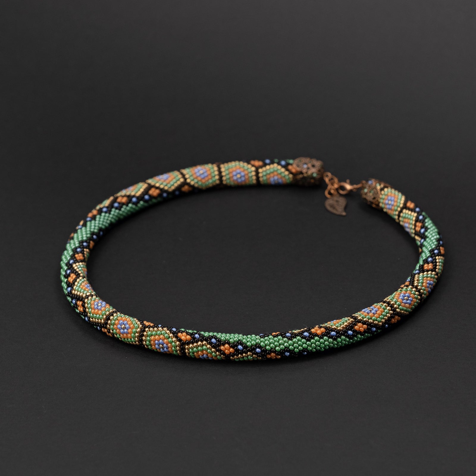 Beaded crochet necklace "Turtle"